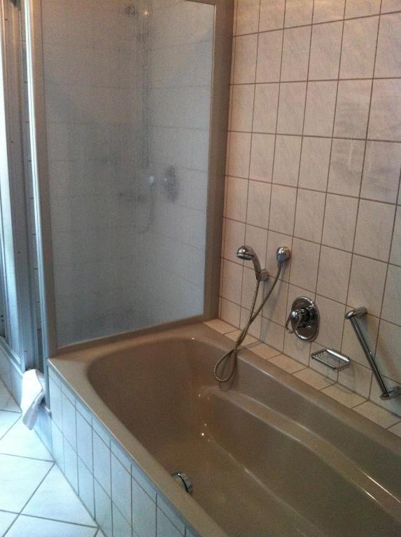 Hotel Igeler Saeule Екстериор снимка