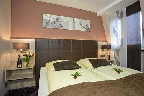 Hotel Igeler Saeule Екстериор снимка